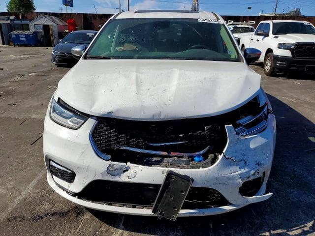 2023 CHRYSLER PACIFICA HYBRID LIMITED 5