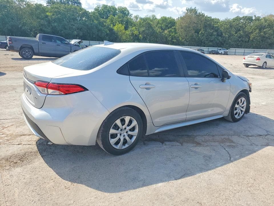 2022 TOYOTA COROLLA LE 3