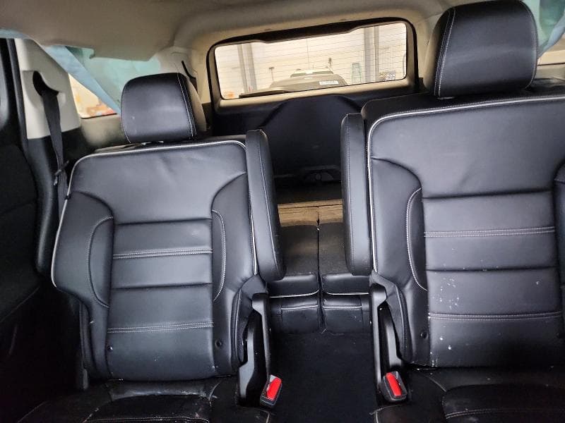 2023 GMC ACADIA DENALI 10