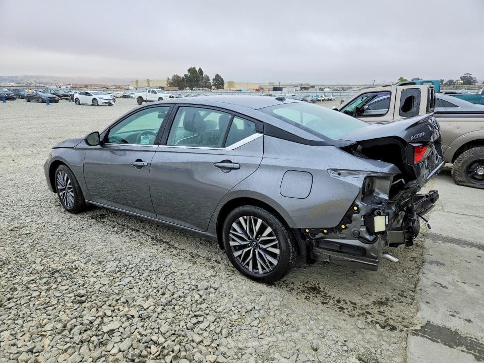 2026 NISSAN ALTIMA SV 2