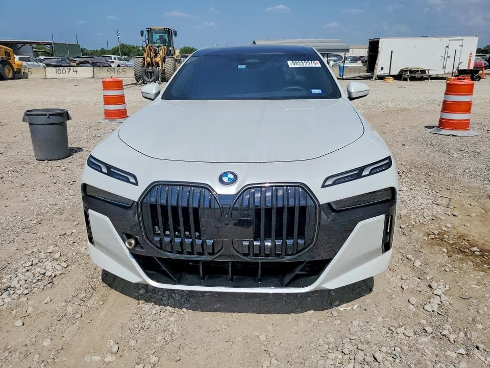 2024 BMW 740 I 5