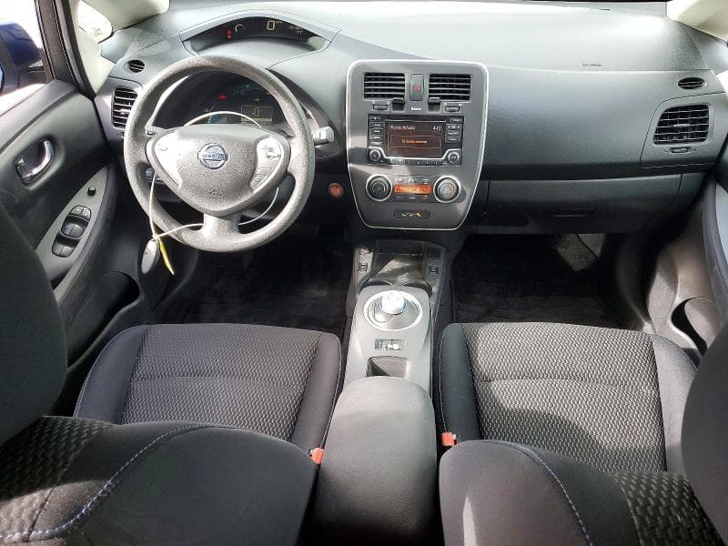 2017 NISSAN LEAF S 8
