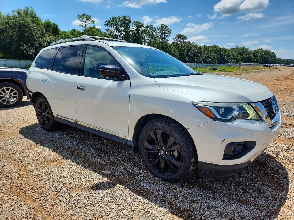 2017 NISSAN PATHFINDER S 4