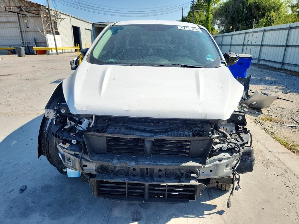 2017 FORD ESCAPE S 5