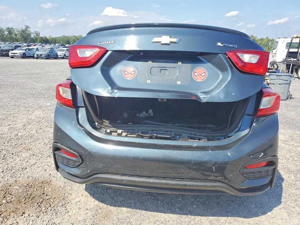 2018 CHEVROLET CRUZE PREMIER 6
