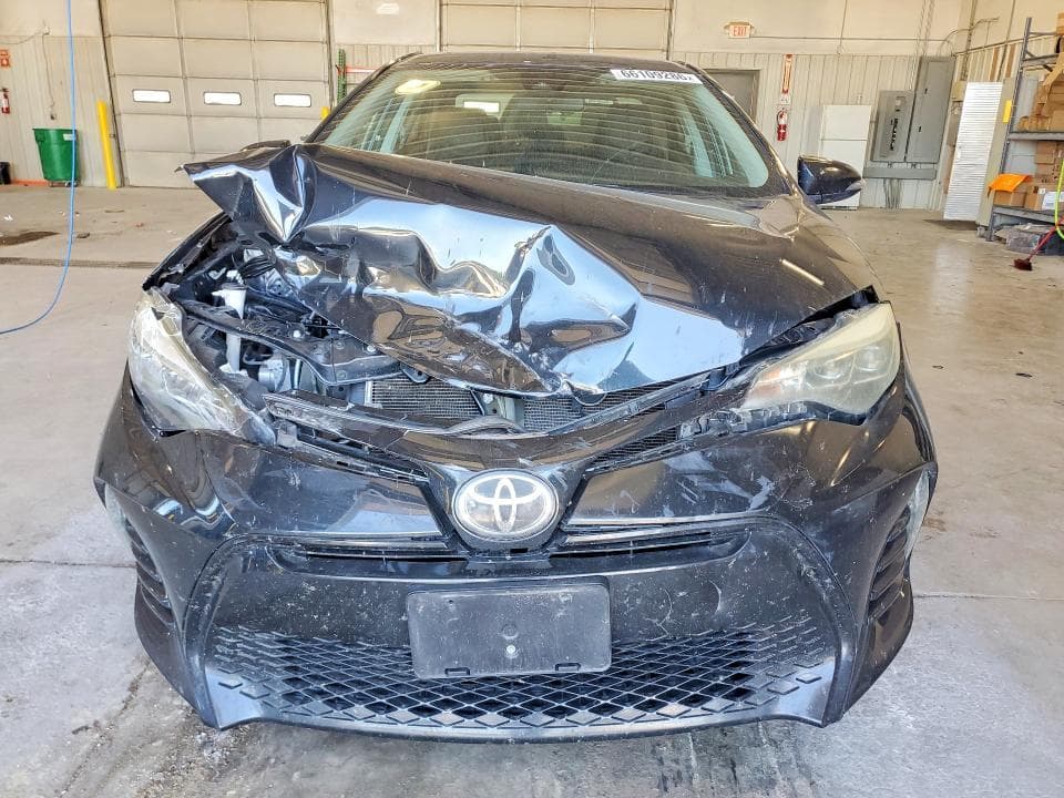 2017 TOYOTA COROLLA SE 5