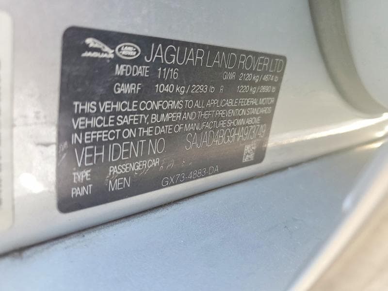 2017 JAGUAR XE PREMIUM 12