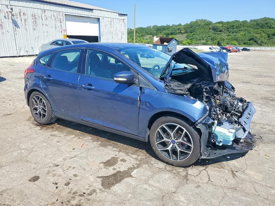 2018 FORD FOCUS SEL 4