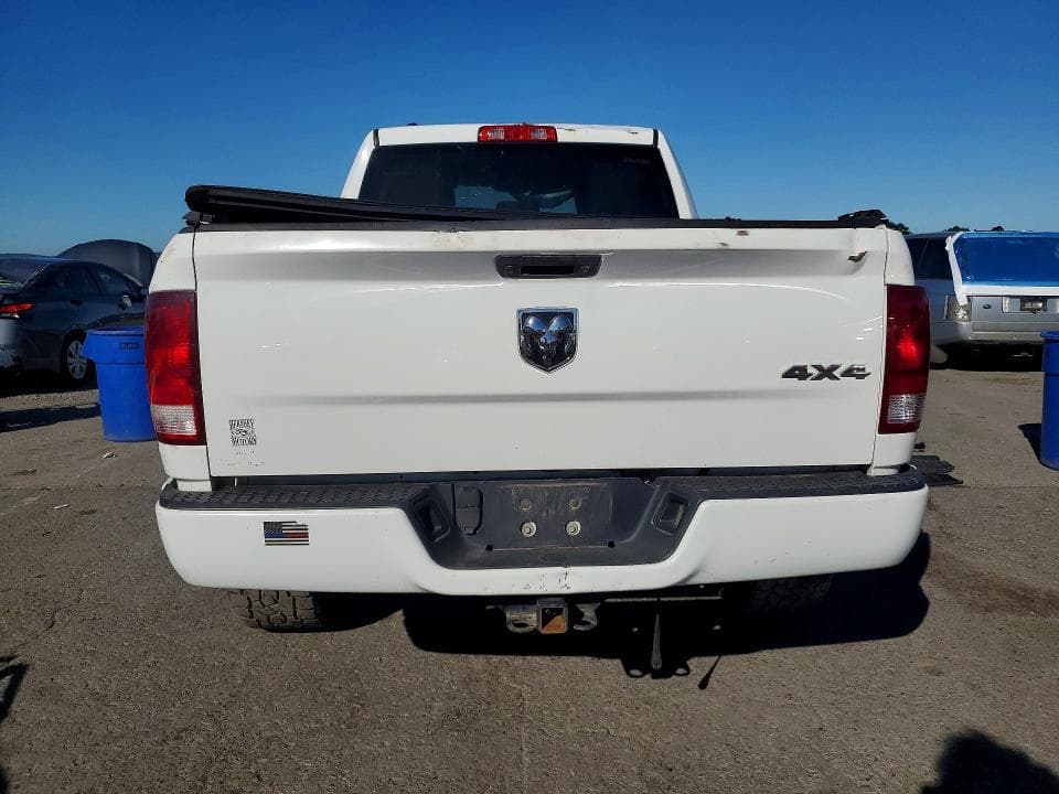 2018 RAM 1500 ST 6