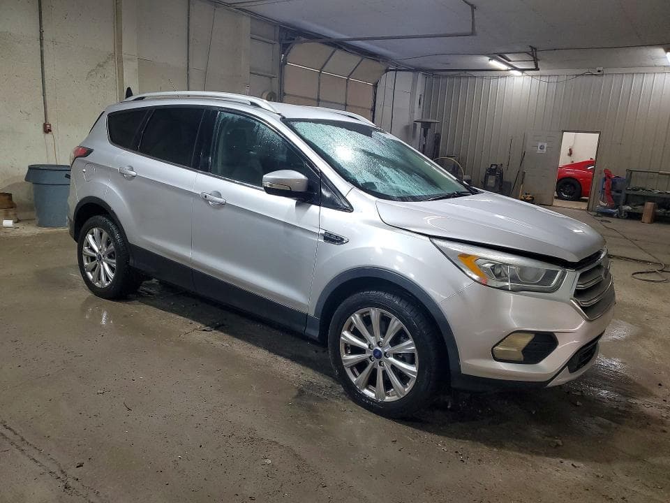 2017 FORD ESCAPE TITANIUM 4