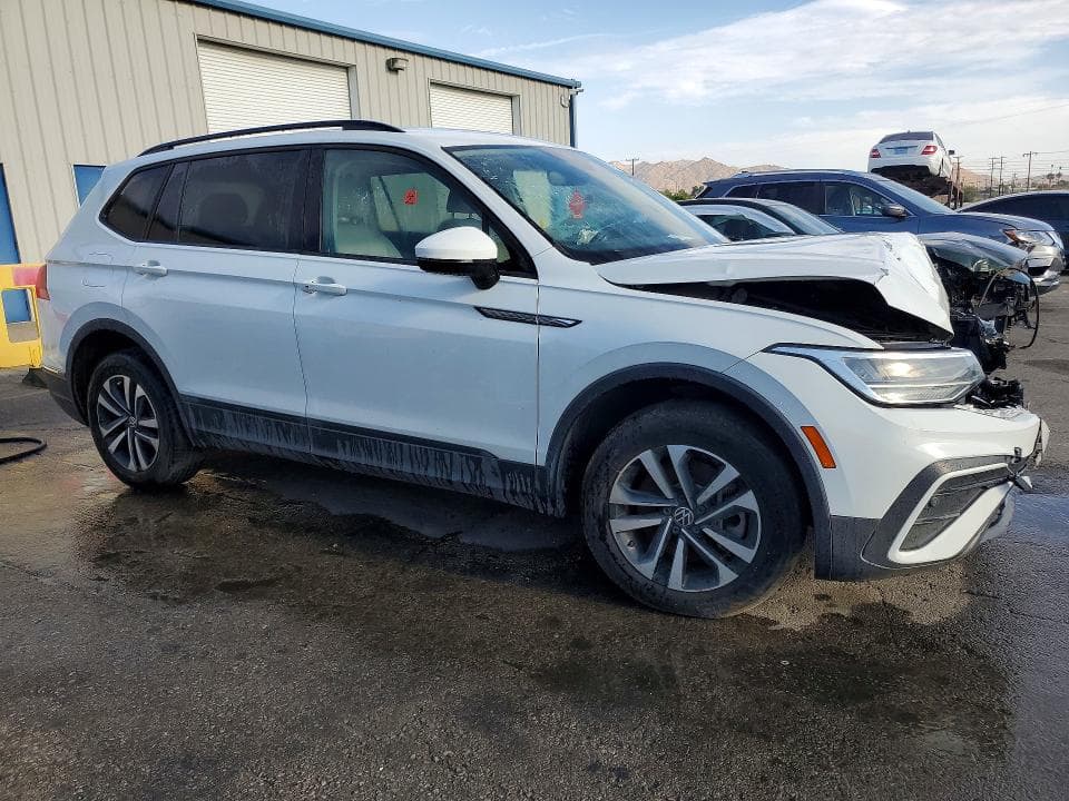 2023 VOLKSWAGEN TIGUAN S 4