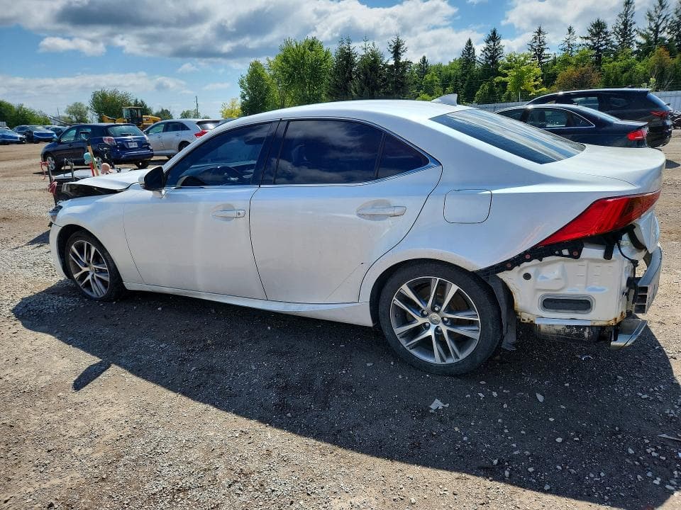2017 LEXUS IS 200T 2