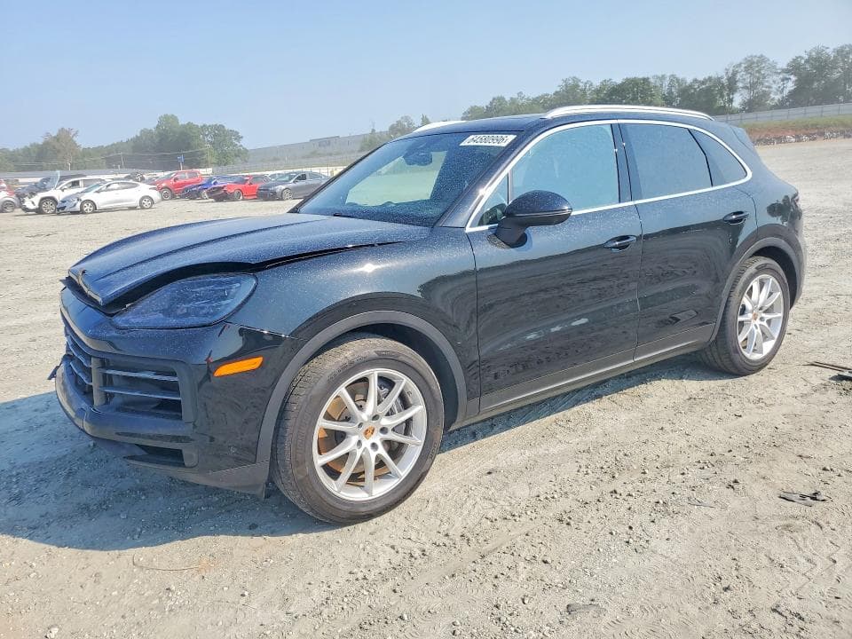 2025 PORSCHE CAYENNE BASE