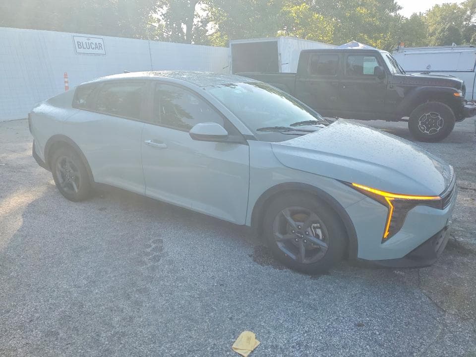 2026 KIA K4 LXS 4