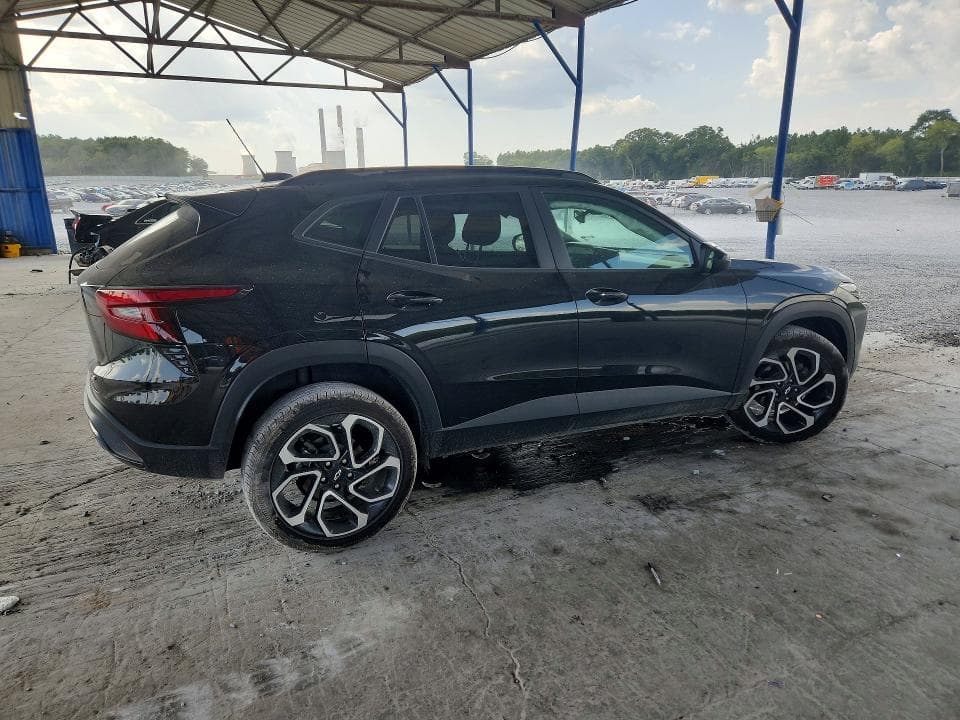 2025 CHEVROLET TRAX 2RS 3
