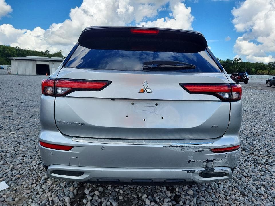 2024 MITSUBISHI OUTLANDER SE 6