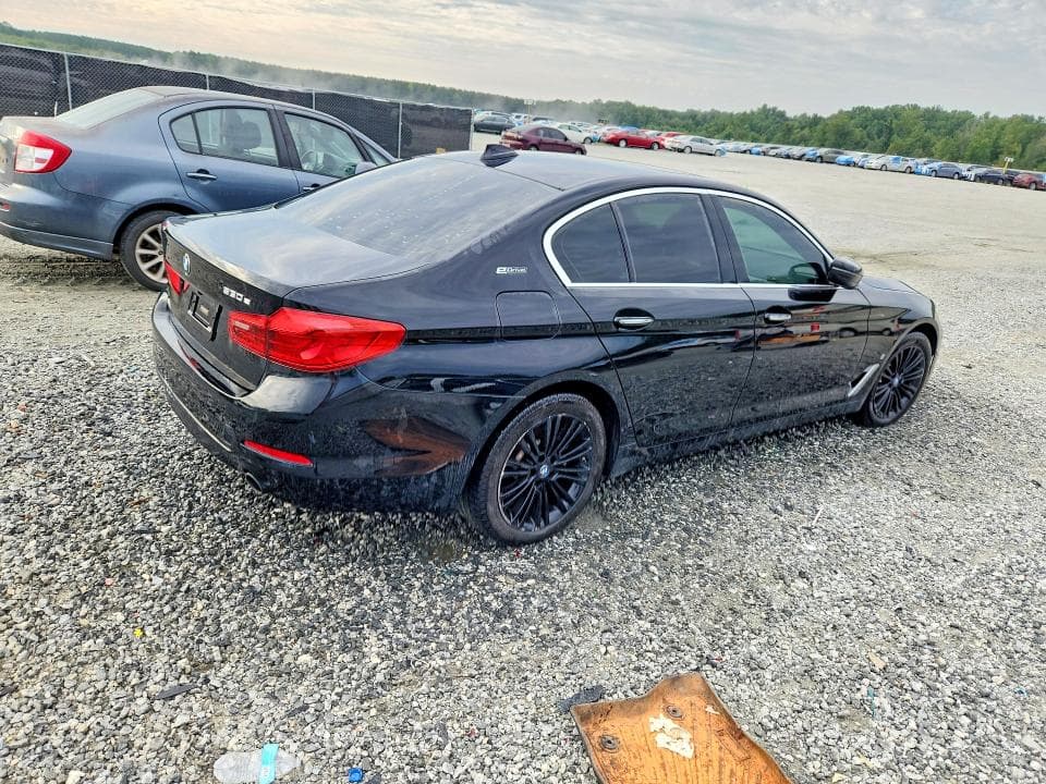 2018 BMW 530E 3
