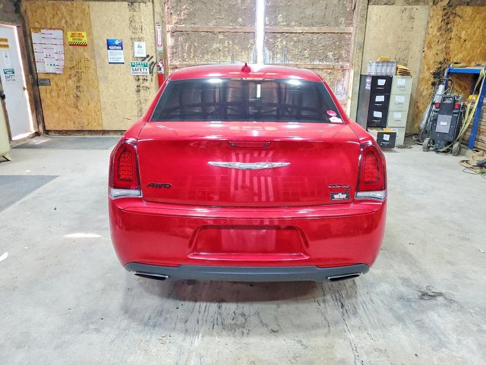 2017 CHRYSLER 300 S 6