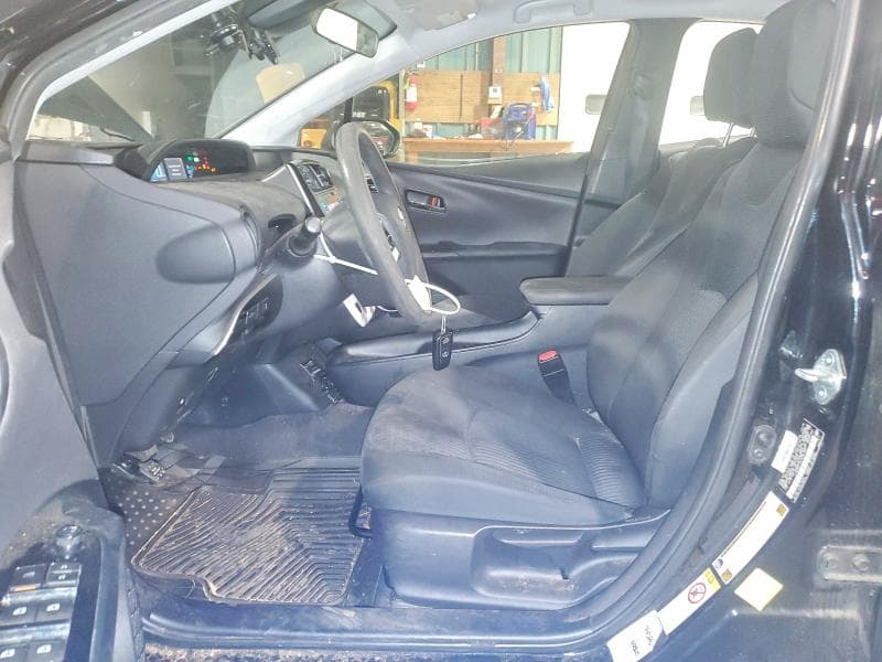 2017 TOYOTA PRIUS TWO 7