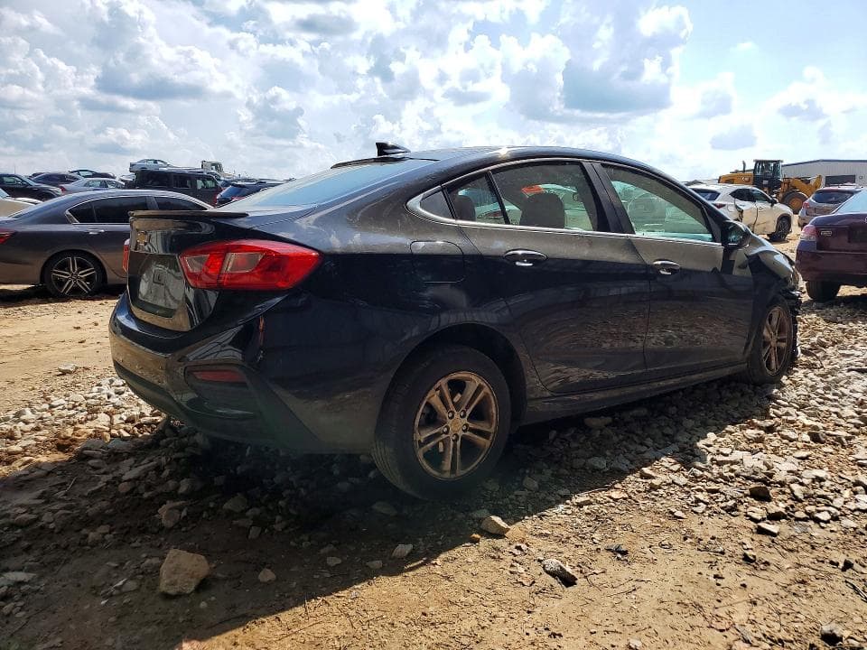 2017 CHEVROLET CRUZE LT 3