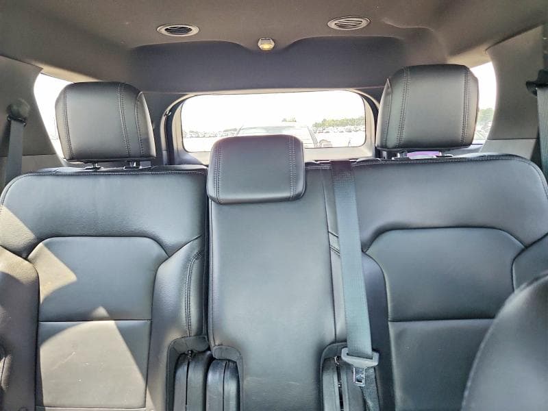 2017 FORD EXPLORER XLT 10
