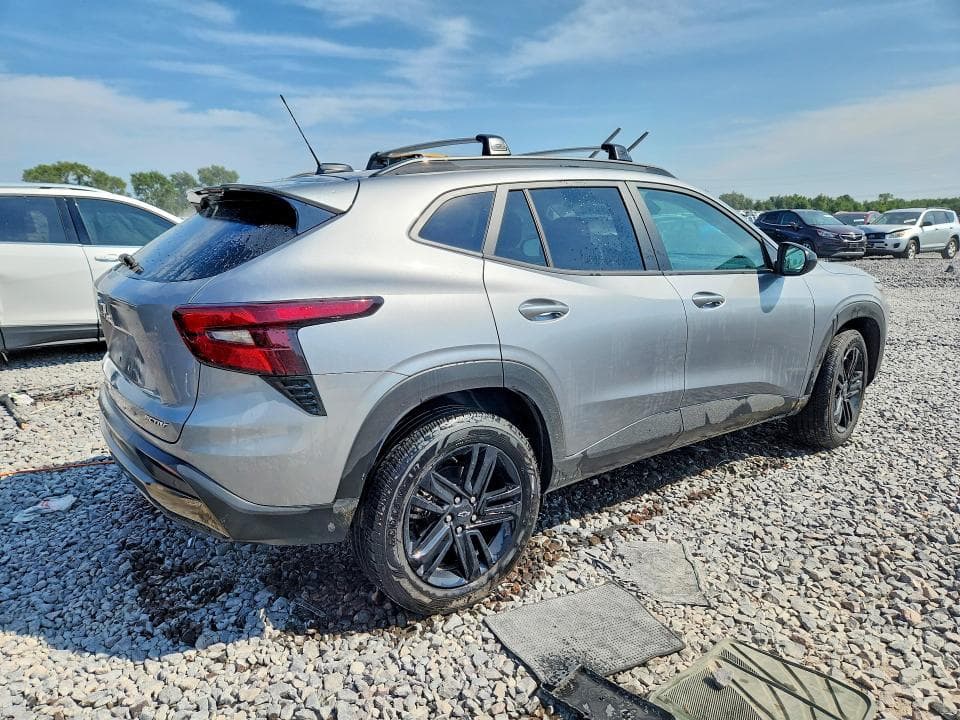 2025 CHEVROLET TRAX ACTIV 3