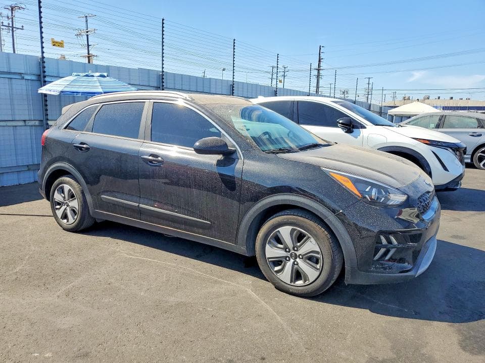 2020 KIA NIRO LX 4