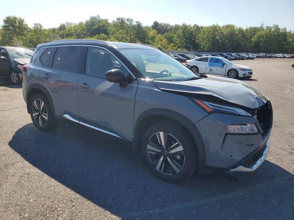 2022 NISSAN ROGUE PLATINUM 4