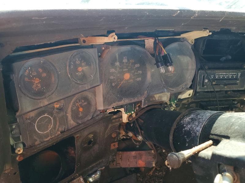 1985 GMC C2500 9