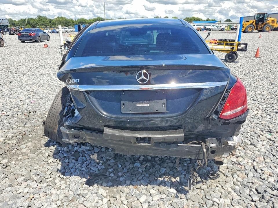 2018 MERCEDES-BENZ C 300 6