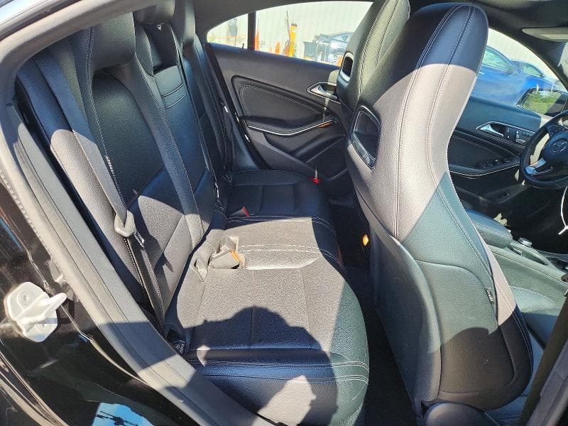 2018 MERCEDES-BENZ CLA 250 4MATIC 10