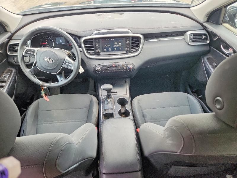 2019 KIA SORENTO L 8