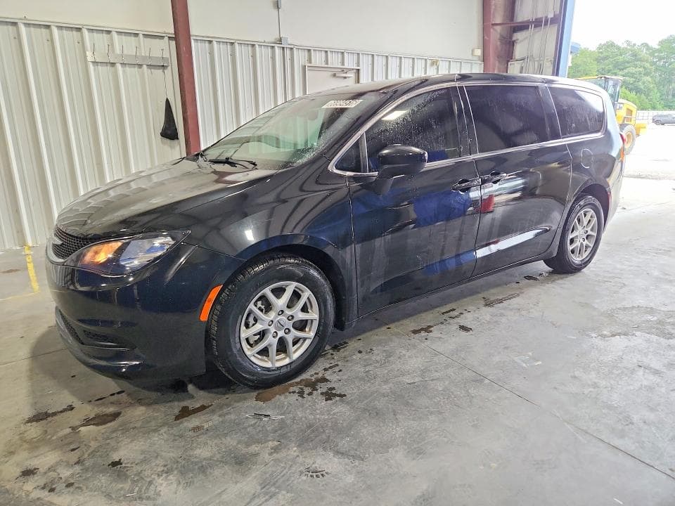 2021 CHRYSLER VOYAGER LX - 1