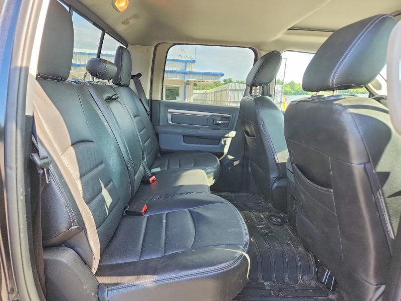 2018 RAM 1500 SLT 10