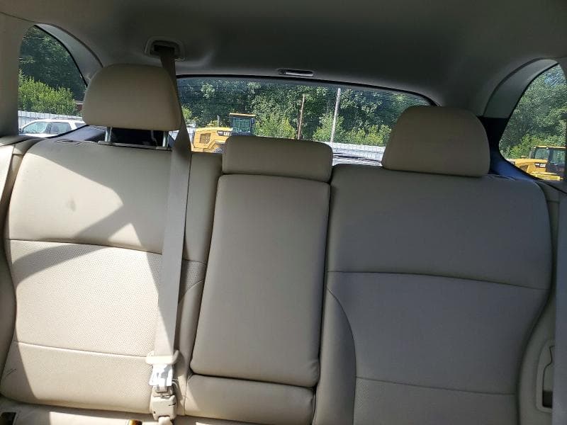 2017 SUBARU OUTBACK 3.6R LIMITED 10