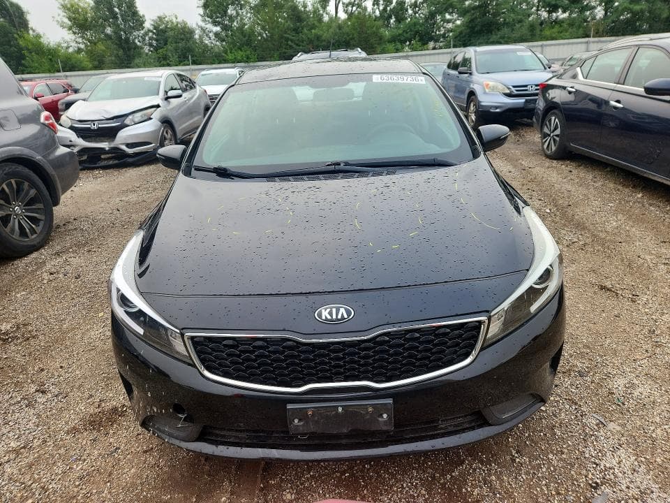 2017 KIA FORTE5 LX 5