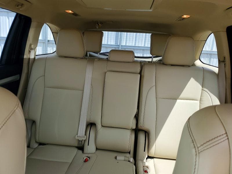 2018 TOYOTA HIGHLANDER XLE 10