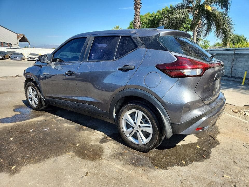 2023 NISSAN KICKS S 2