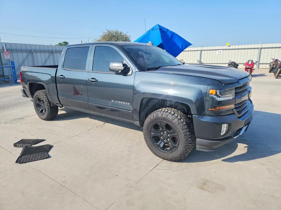 2018 CHEVROLET SILVERADO K1500 LT 4