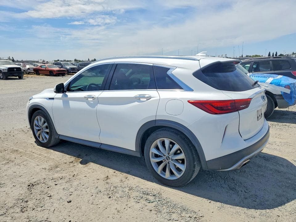2019 INFINITI QX50 ESSENTIAL 2