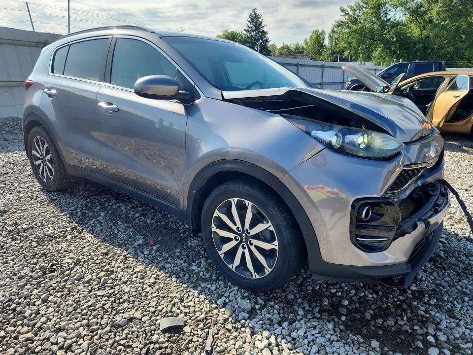 2017 KIA SPORTAGE EX 4