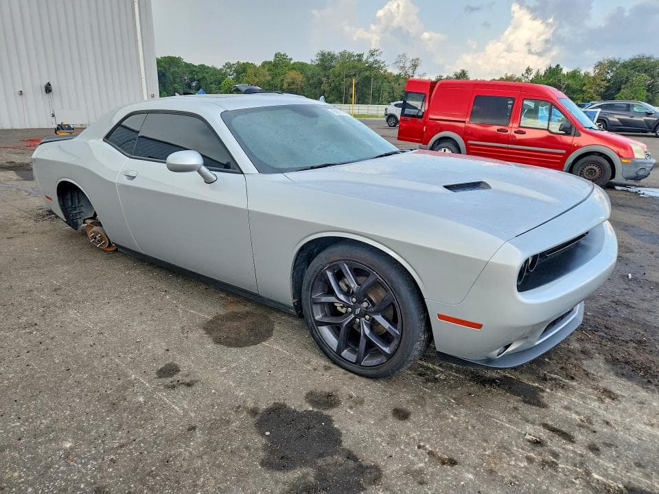2023 DODGE CHALLENGER SXT 4