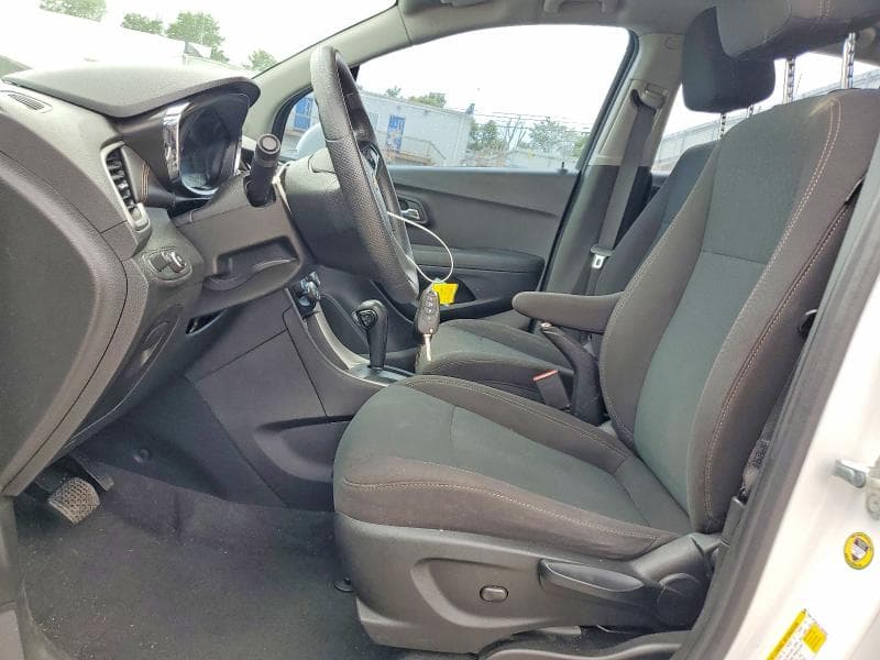 2019 CHEVROLET TRAX LS 7