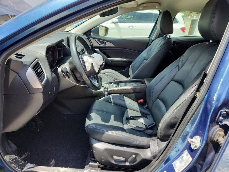 2018 MAZDA 3 TOURING 7