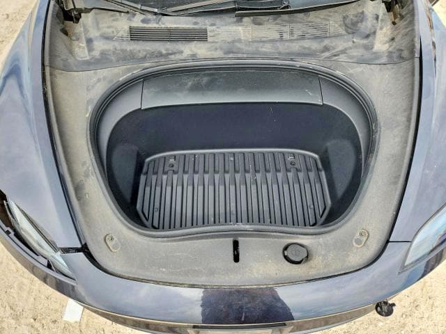 2024 TESLA MODEL 3 11