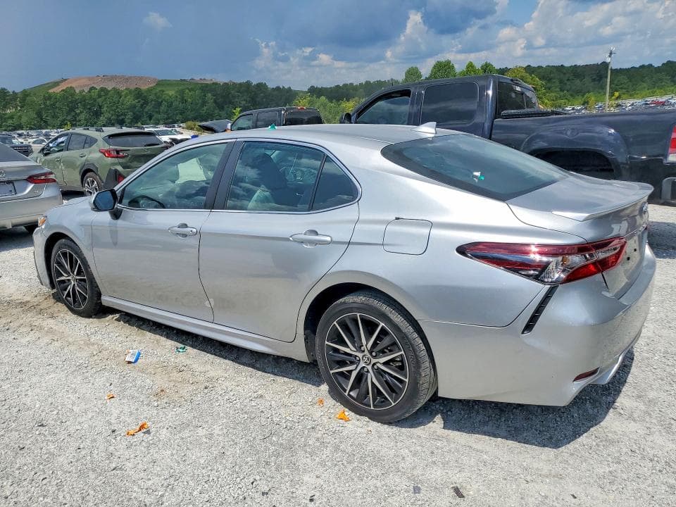 2023 TOYOTA CAMRY SE 2