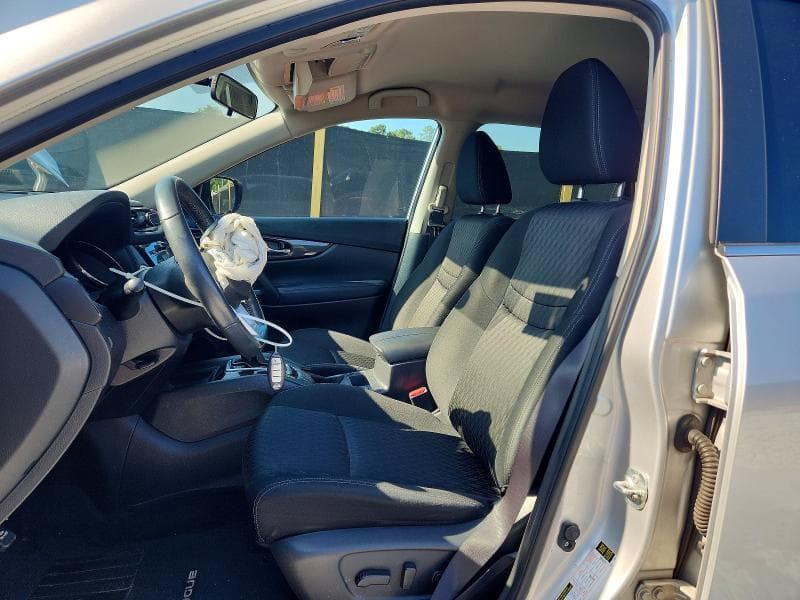 2017 NISSAN ROGUE SV 7