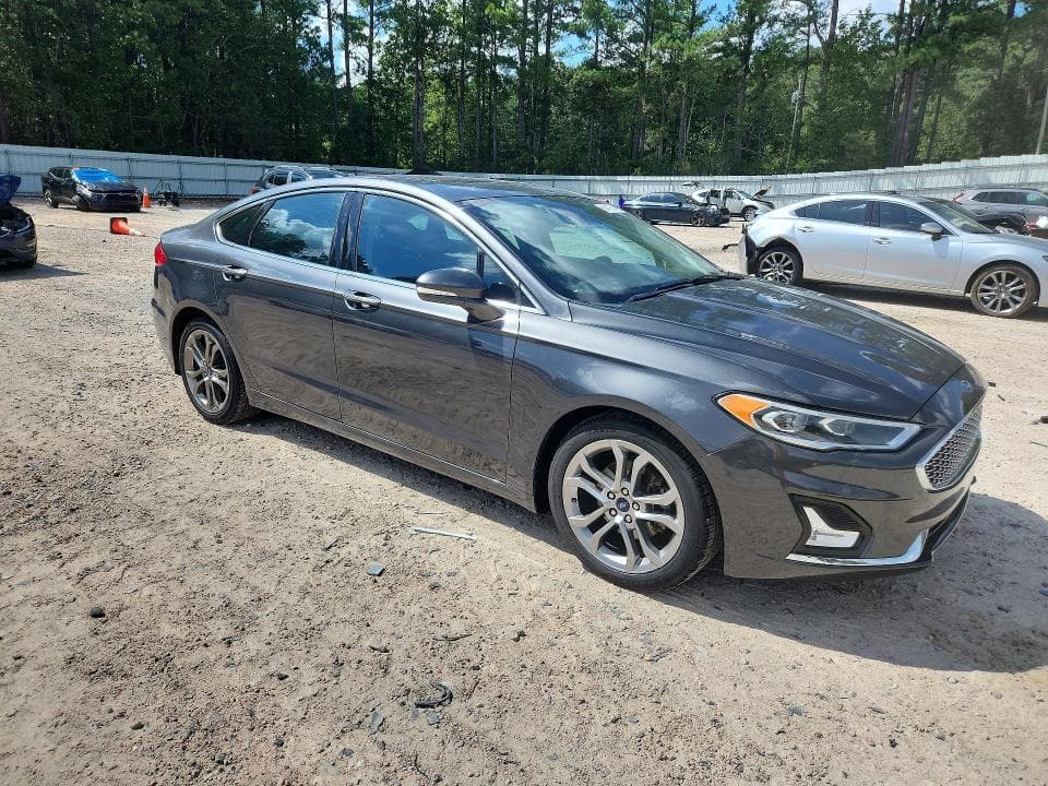 2020 FORD FUSION TITANIUM 4