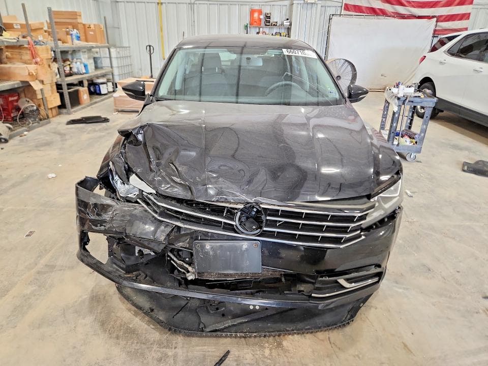 2017 VOLKSWAGEN PASSAT S 5
