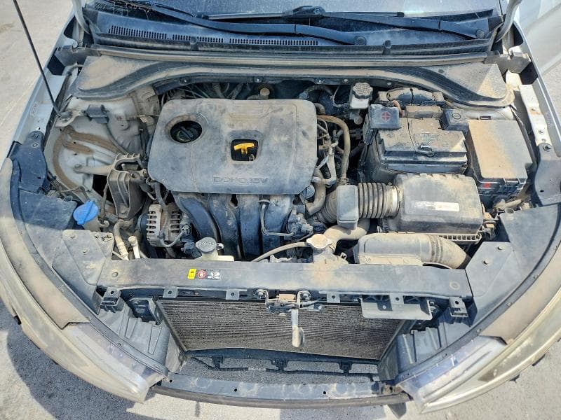 2019 HYUNDAI ELANTRA SEL 11